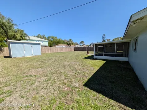 845 Dupont Street NE Palm Bay FL 32907
