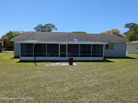 845 Dupont Street NE Palm Bay FL 32907