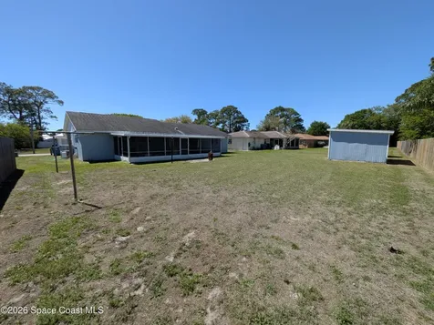845 Dupont Street NE Palm Bay FL 32907
