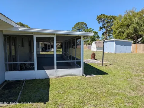 845 Dupont Street NE Palm Bay FL 32907
