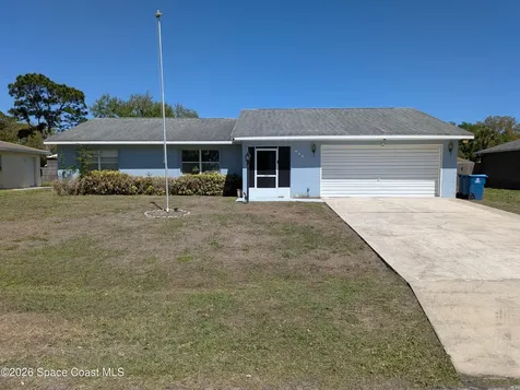 845 Dupont Street NE Palm Bay FL 32907