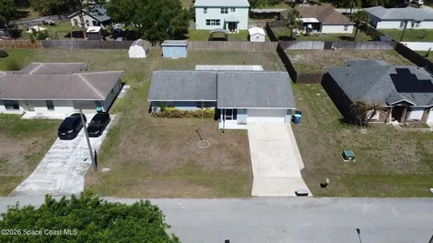845 Dupont Street NE Palm Bay FL 32907