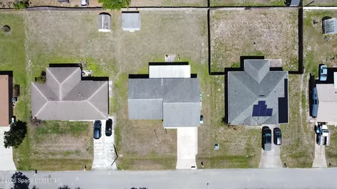 845 Dupont Street NE Palm Bay FL 32907