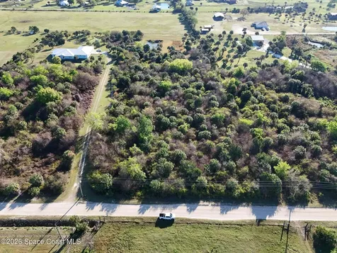 6215 Dixie Way Mims FL 32754