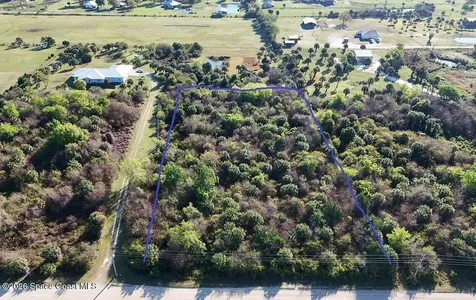 6215 Dixie Way Mims FL 32754