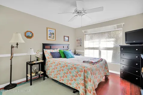 2101 Chinaberry Circle SE Palm Bay FL 32909