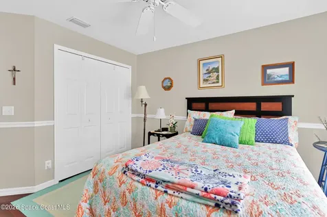 2101 Chinaberry Circle SE Palm Bay FL 32909