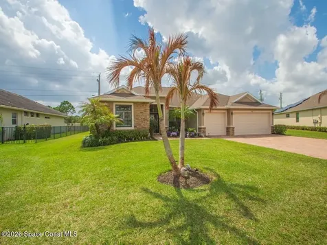 5907 Brae Burn Circle Vero Beach FL 32967