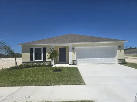 932 SW Richmond Circle SW Palm Bay FL 32908