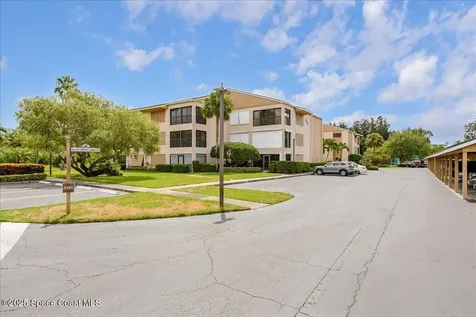 6165 S Mirror Lake Drive Sebastian FL 32958