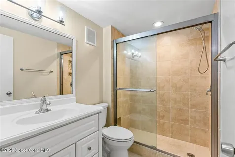 6165 S Mirror Lake Drive Sebastian FL 32958