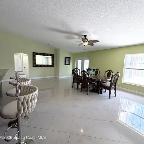 2601 Lakehurst Avenue SW Palm Bay FL 32908
