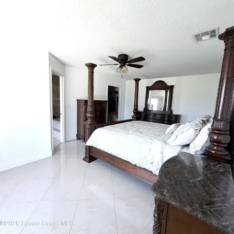 2601 Lakehurst Avenue SW Palm Bay FL 32908