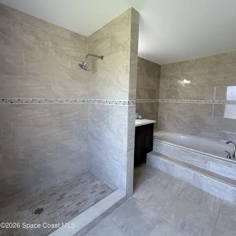 2601 Lakehurst Avenue SW Palm Bay FL 32908