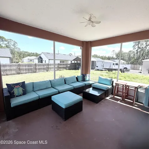 2601 Lakehurst Avenue SW Palm Bay FL 32908