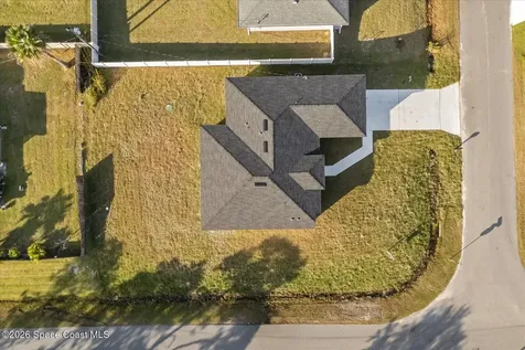 2798 Gainesville Road SE Palm Bay FL 32909