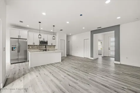 2798 Gainesville Road SE Palm Bay FL 32909