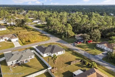 2798 Gainesville Road SE Palm Bay FL 32909