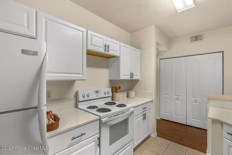 106 SW Peacock Boulevard Port St. Lucie FL 34986