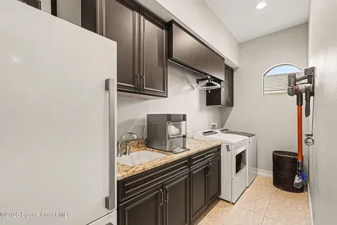 2882 Emeldi Lane Melbourne FL 32940