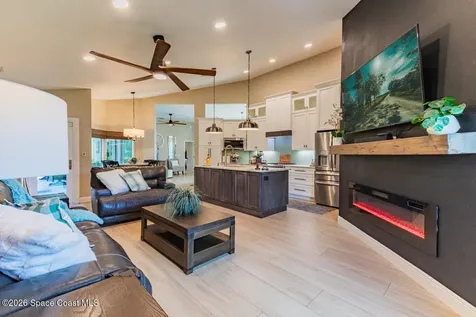 4001 Seattle Slew Lane Grant-valkaria FL 32950