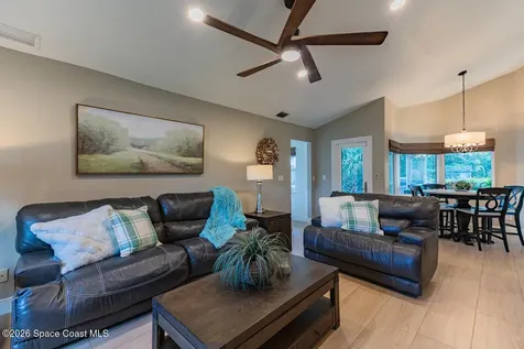 4001 Seattle Slew Lane Grant-valkaria FL 32950