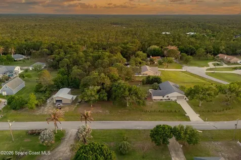 4001 Seattle Slew Lane Grant-valkaria FL 32950