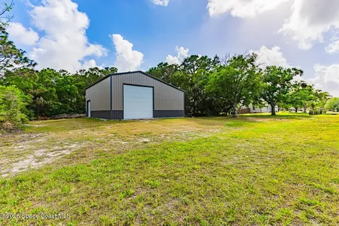 4001 Seattle Slew Lane Grant-valkaria FL 32950