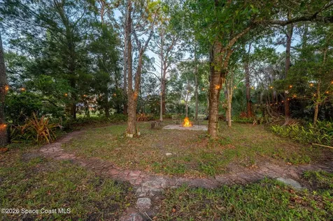 4001 Seattle Slew Lane Grant-valkaria FL 32950
