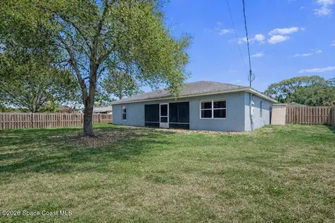 1142 Yale Avenue SE Palm Bay FL 32909