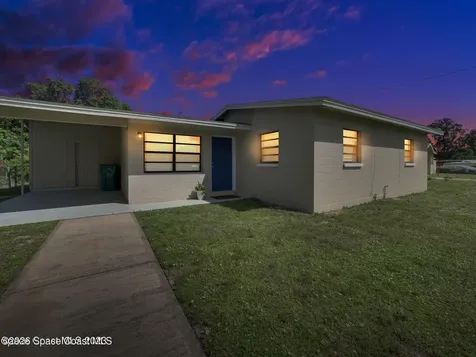 2056 Little John Road Melbourne FL 32935