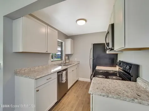 2056 Little John Road Melbourne FL 32935