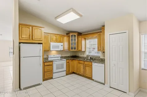 975 S Fork Circle Melbourne FL 32901
