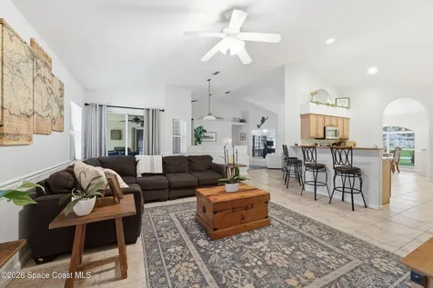 5878 NW Carovel Avenue Port St. Lucie FL 34986