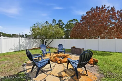 5878 NW Carovel Avenue Port St. Lucie FL 34986
