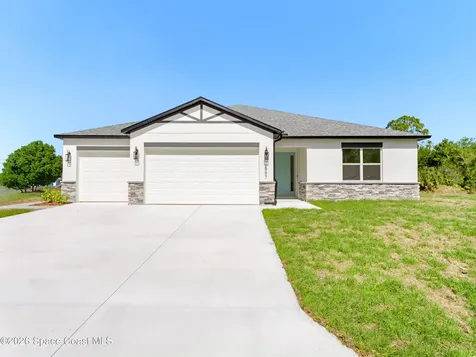 965 Quinn Street SE Palm Bay FL 32909