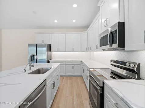 965 Quinn Street SE Palm Bay FL 32909
