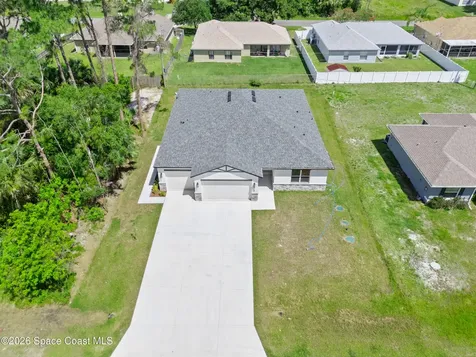 2981 Gaffney Avenue SE Palm Bay FL 32909