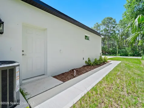 2981 Gaffney Avenue SE Palm Bay FL 32909