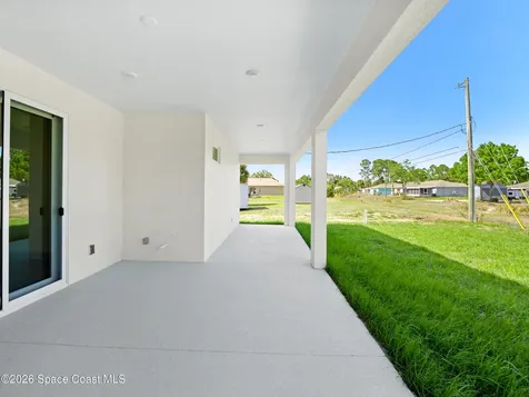 2997 Tivoli Avenue SE Palm Bay FL 32909
