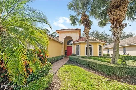 8821 Champions Way Port St. Lucie FL 34986