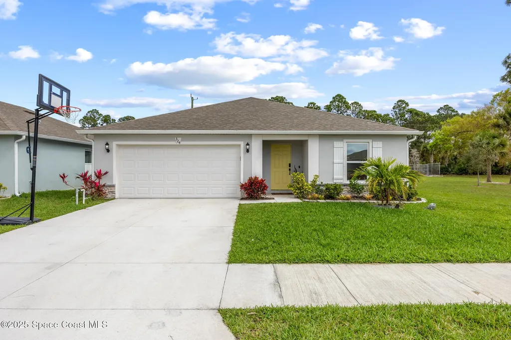 324 Alminar Avenue SE Palm Bay FL 32909