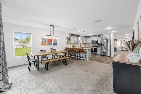 324 Alminar Avenue SE Palm Bay FL 32909