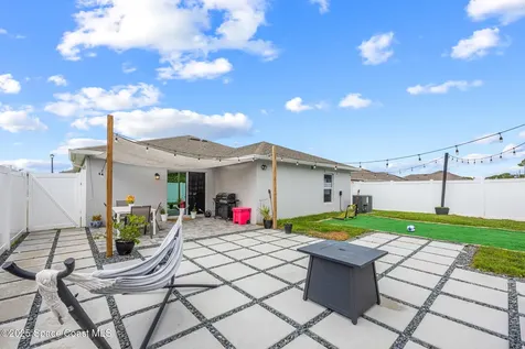 324 Alminar Avenue SE Palm Bay FL 32909
