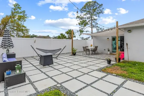 324 Alminar Avenue SE Palm Bay FL 32909