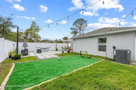 324 Alminar Avenue SE Palm Bay FL 32909