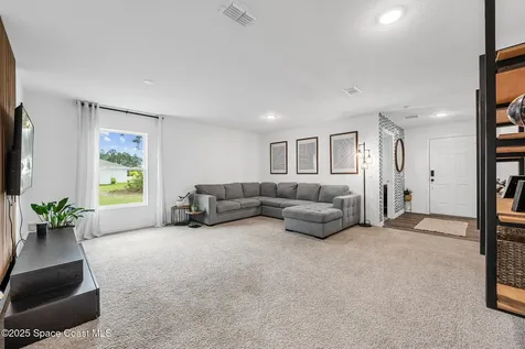 324 Alminar Avenue SE Palm Bay FL 32909