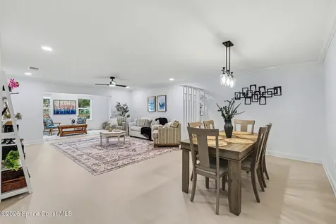 255 Country Club Drive Melbourne FL 32940