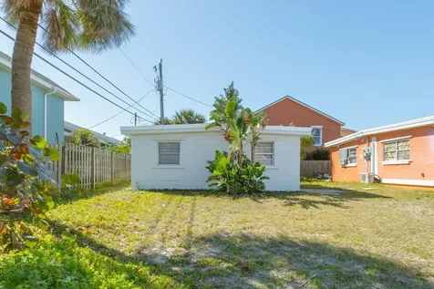 467 Jackson Avenue Cape Canaveral FL 32920