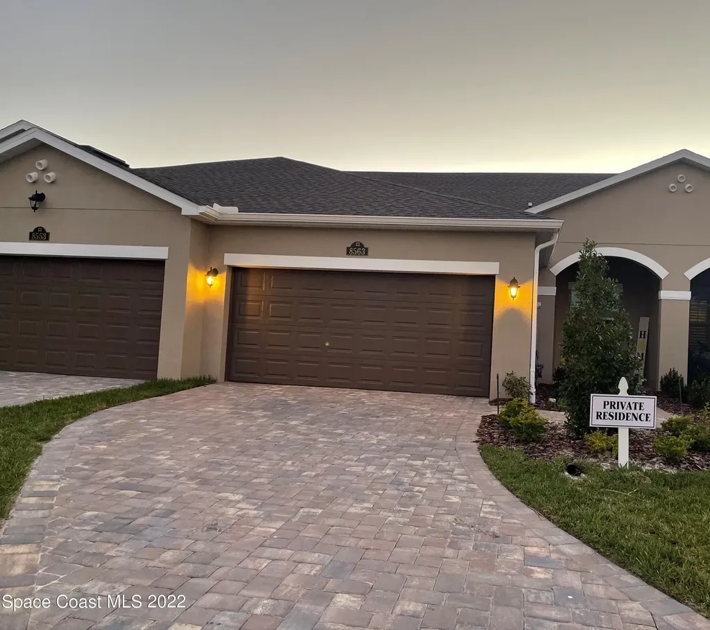 8563 Loren Cove Drive Melbourne FL 32940